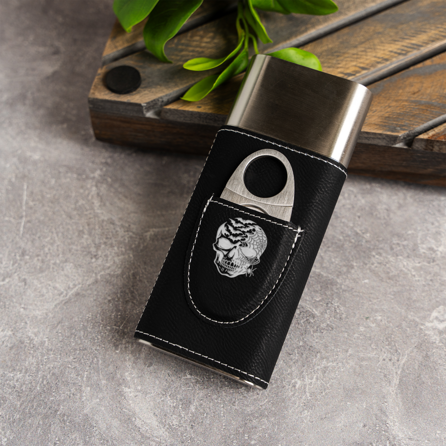 Gothic Skull Cigar Holder